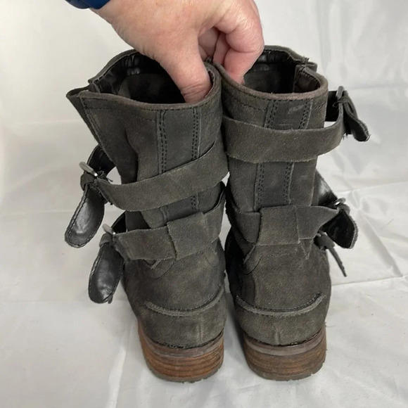 DOLCE VITA Suede Moto Boots Grey Leather Buckle Strap Zip Low Heel Grunge 9.5 - Picture 6 of 13